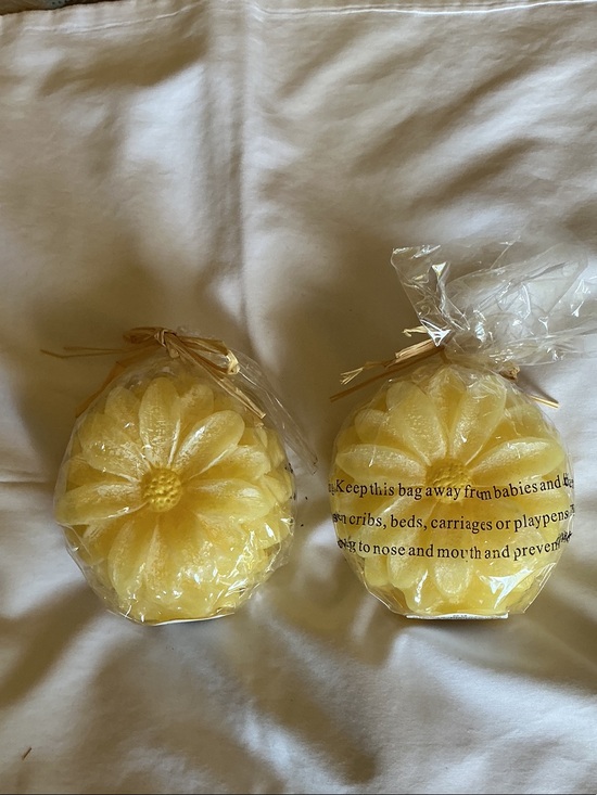 Other - Yellow Daisy-Shaped Decorative Candles -each